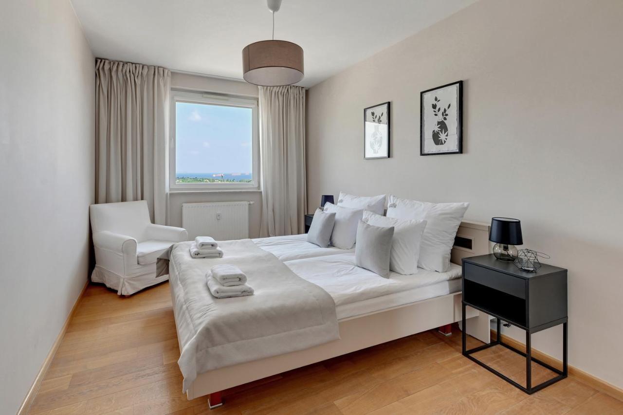 Top Floor Z Widokiem Na Morze By Downtown Apartments กดัญสก์ ภายนอก รูปภาพ