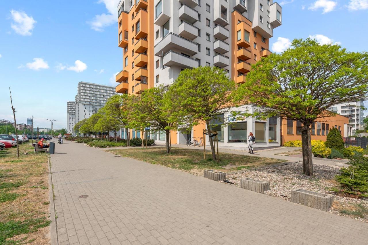 Top Floor Z Widokiem Na Morze By Downtown Apartments กดัญสก์ ภายนอก รูปภาพ